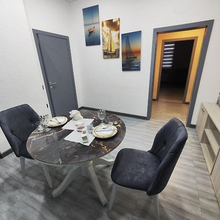 Gemi Hotel Sumqayıt Buitenkant foto