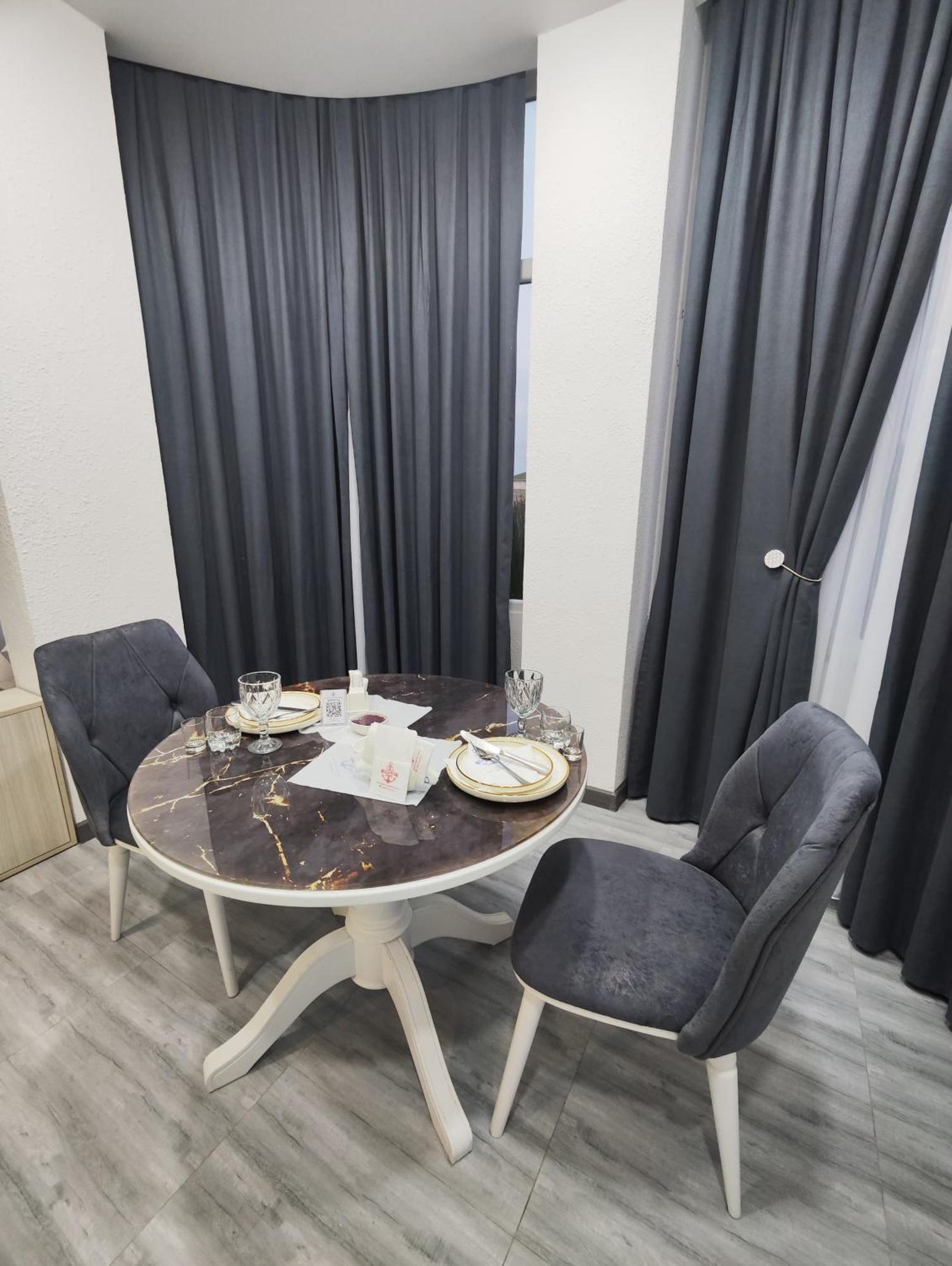 Gemi Hotel Sumqayıt Buitenkant foto